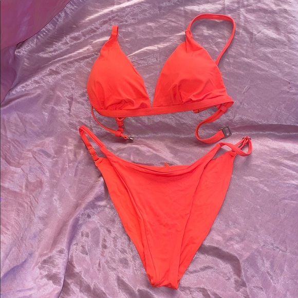 Fashion Nova Orange Bikini Set 🧡 - Picture 2 of 2